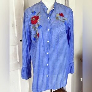 LOFT EMBROIDERED TAB COLLAR BUTTONDOWN TOP BLUE WHITE STRIPED BOHO RUFFLE SLEEVE